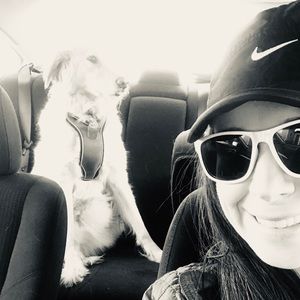 Meet your Posher, Angela